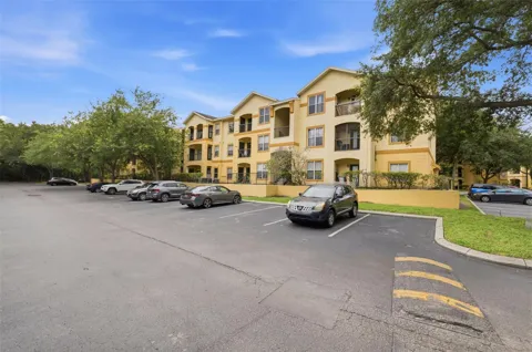 5612 PINNACLE HEIGHTS CIRCLE #312