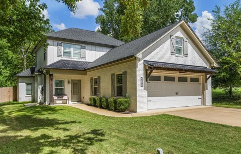 2761 Summerfield Place
