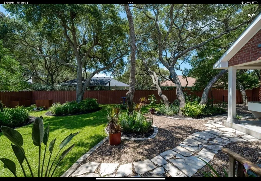 113 Cherry Hills Drive Rockport, TX 78382