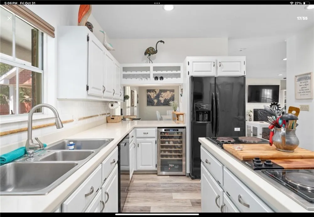 113 Cherry Hills Drive Rockport, TX 78382
