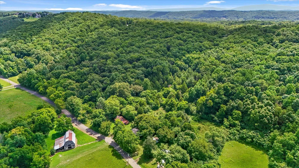 5904 Candies Creek Ridge Road Charleston, TN 37310