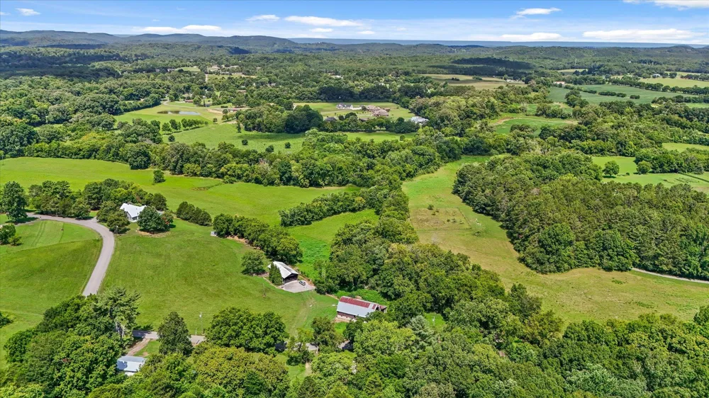 5904 Candies Creek Ridge Road Charleston, TN 37310