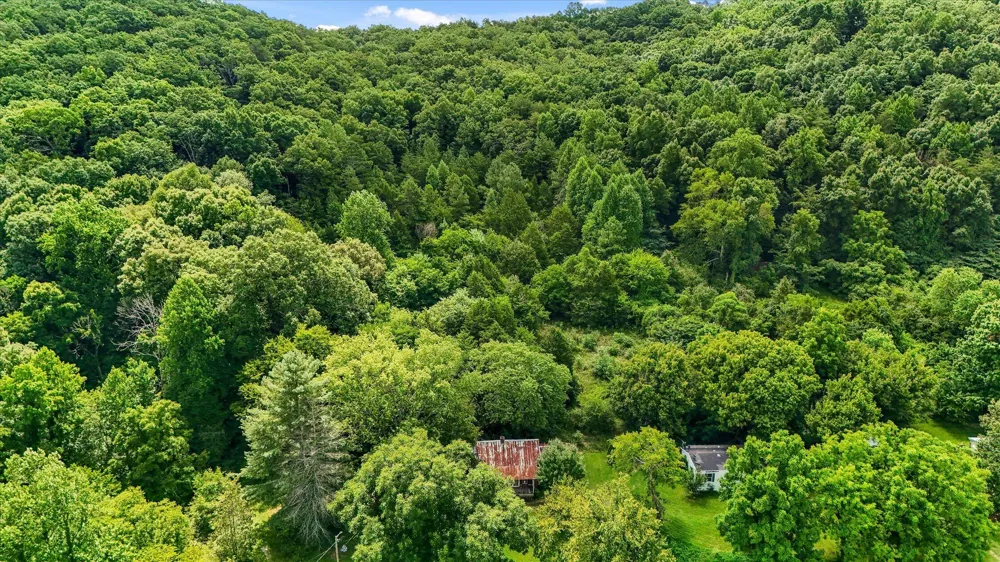 5904 Candies Creek Ridge Road Charleston, TN 37310