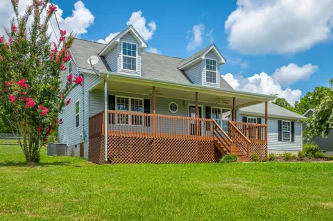 380 Lookout Circle