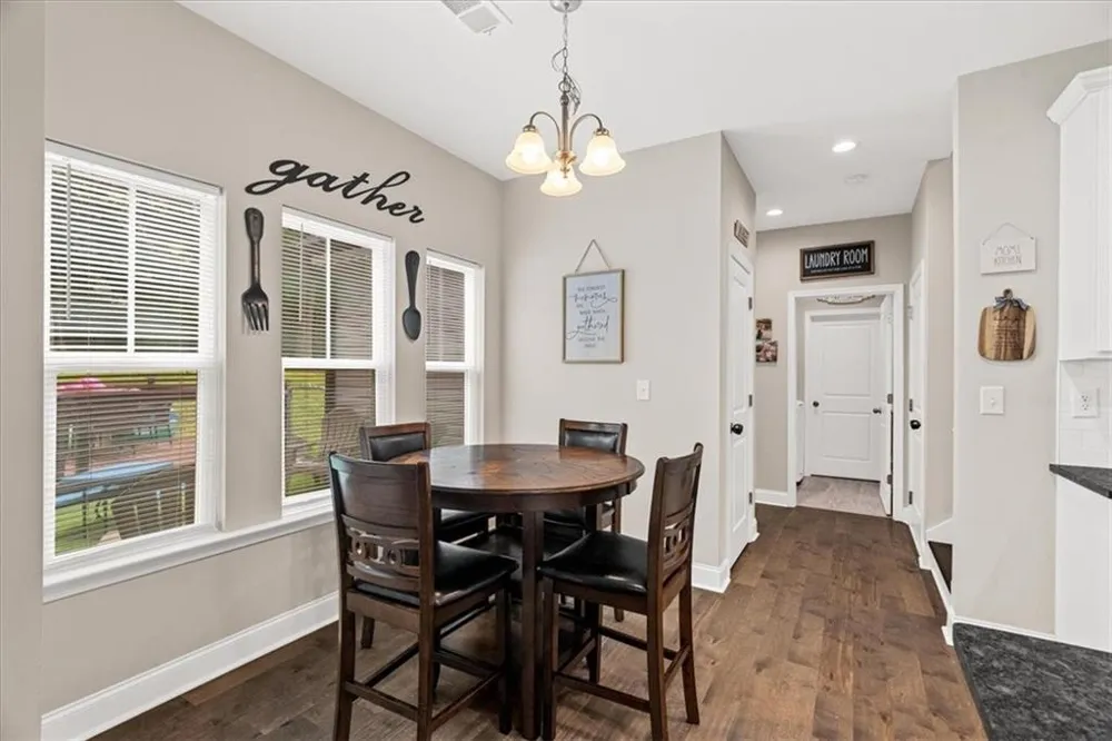 499 Oakland Drive SE Calhoun, GA 30701