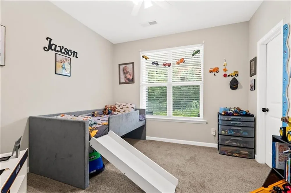 499 Oakland Drive SE Calhoun, GA 30701