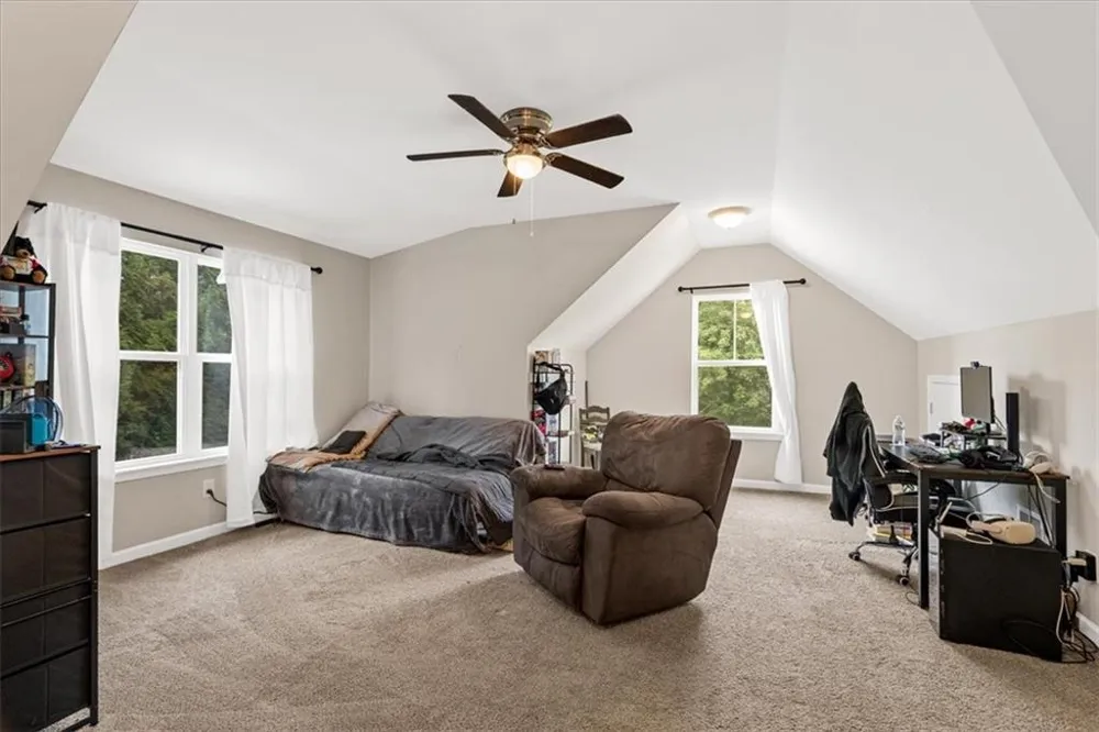 499 Oakland Drive SE Calhoun, GA 30701
