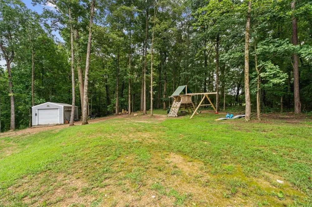 499 Oakland Drive SE Calhoun, GA 30701