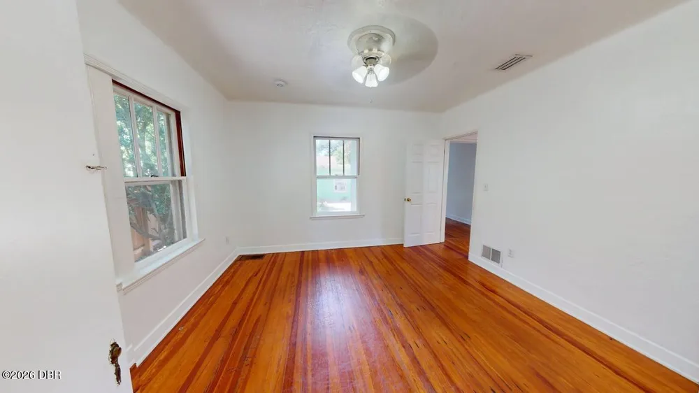 318 Braddock Avenue #1 Daytona Beach, FL 32118
