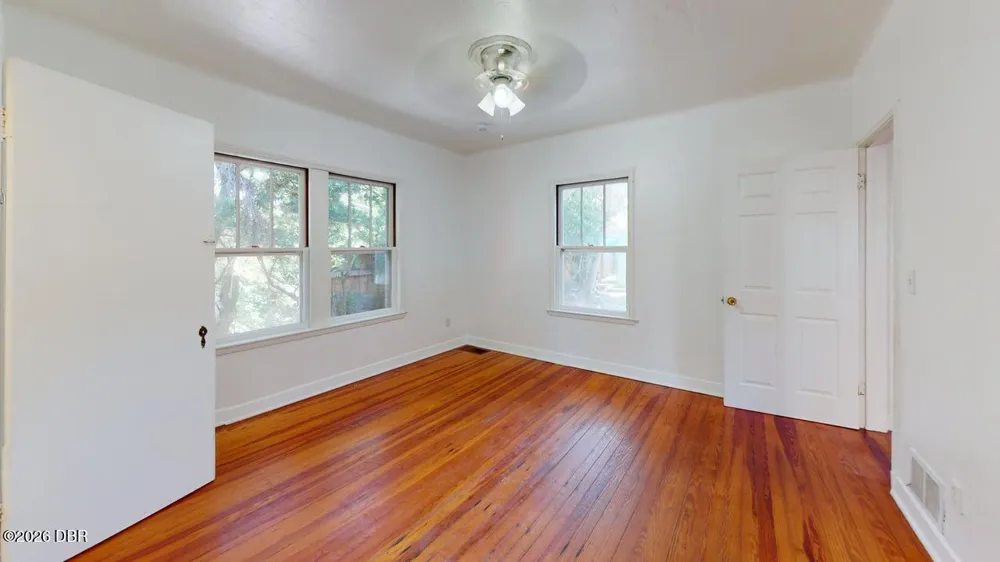 318 Braddock Avenue #1 Daytona Beach, FL 32118