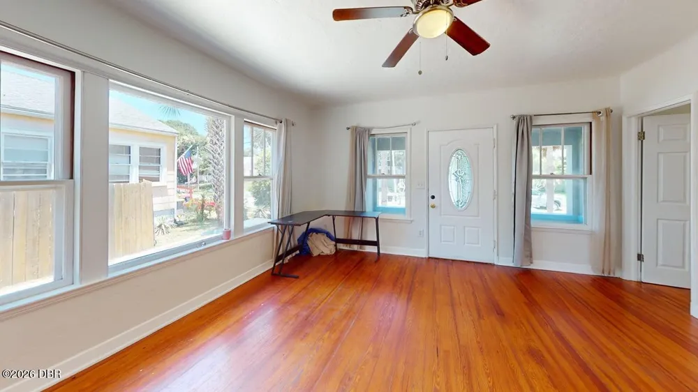 318 Braddock Avenue #1 Daytona Beach, FL 32118