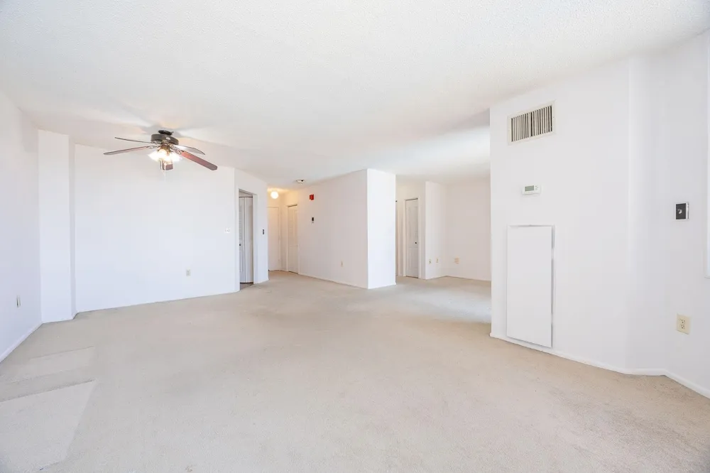 418 HARMON COVE TOWER Secaucus, NJ 07094