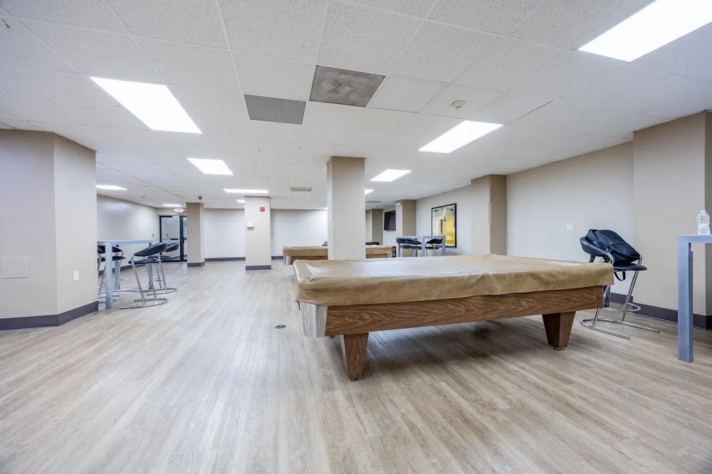 418 HARMON COVE TOWER Secaucus, NJ 07094