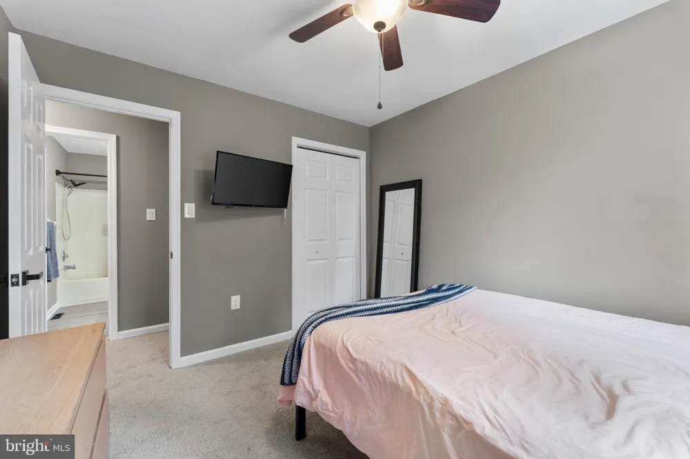 5705 NIGHT SERGEANT COURT Waldorf, MD 20603