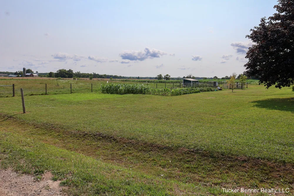 11309 Brickyard Road Holton, MI 49425