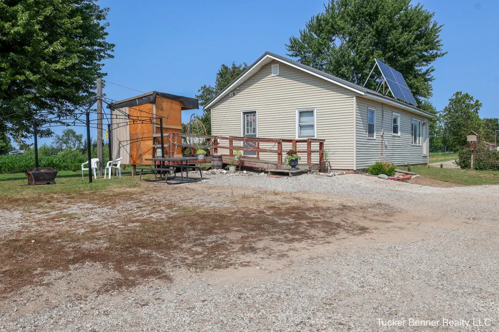 11309 Brickyard Road Holton, MI 49425