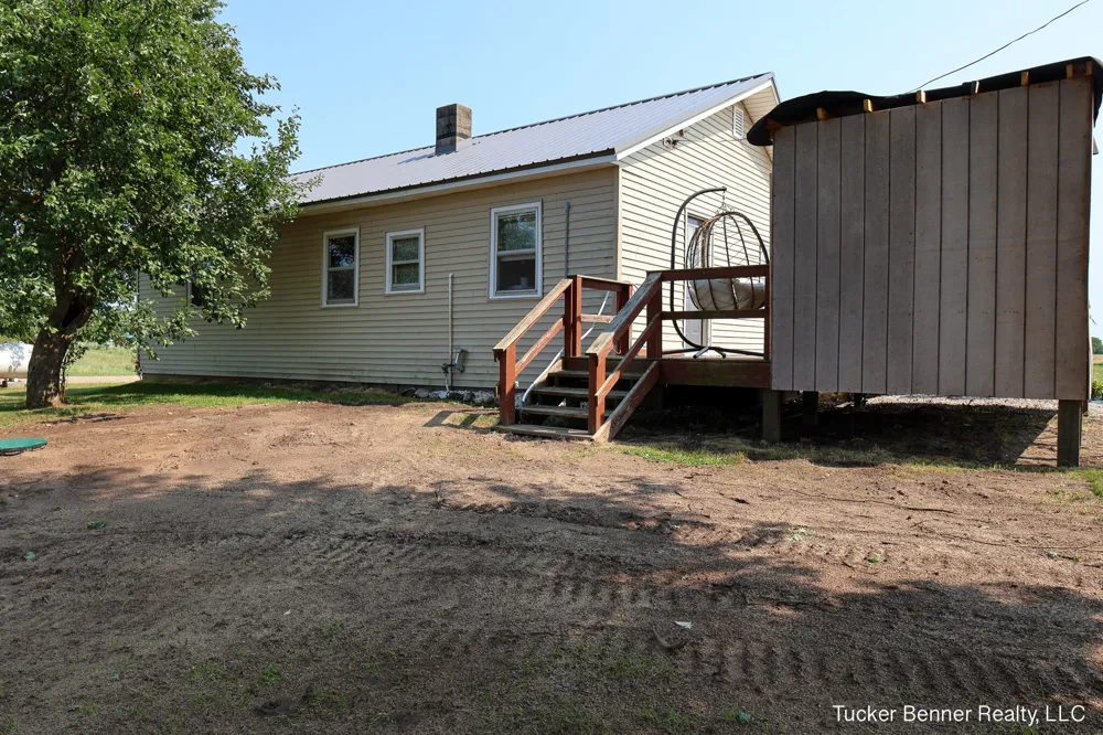 11309 Brickyard Road Holton, MI 49425