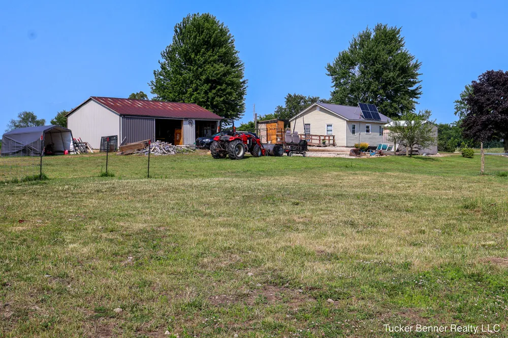 11309 Brickyard Road Holton, MI 49425