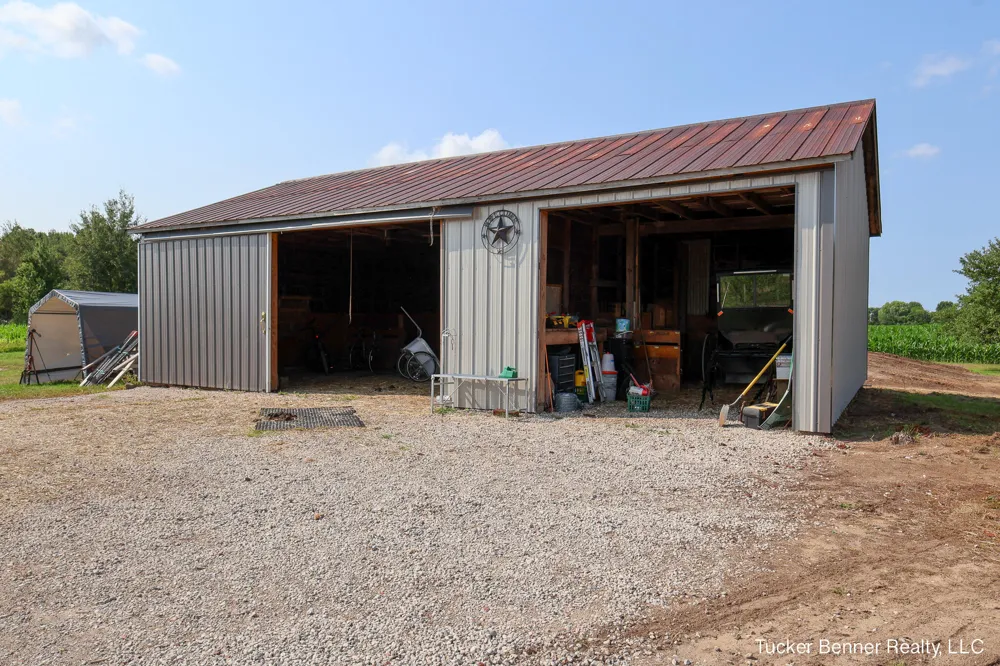 11309 Brickyard Road Holton, MI 49425