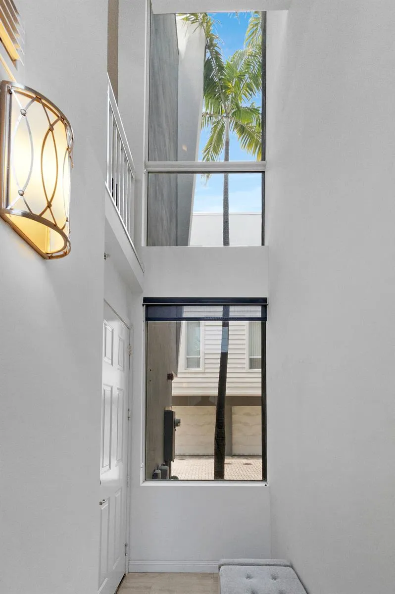 711 SE 16th Court Fort Lauderdale, FL 33316