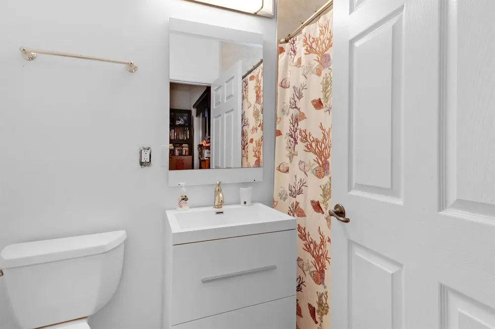 711 SE 16th Court Fort Lauderdale, FL 33316