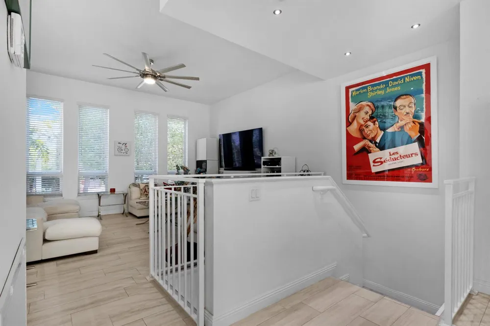 711 SE 16th Court Fort Lauderdale, FL 33316