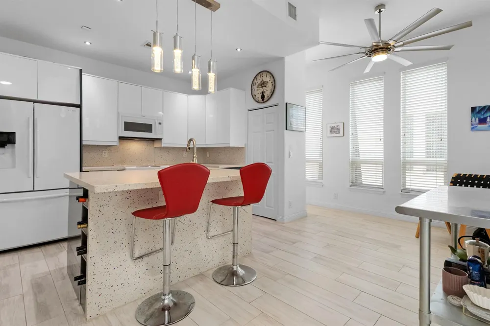 711 SE 16th Court Fort Lauderdale, FL 33316