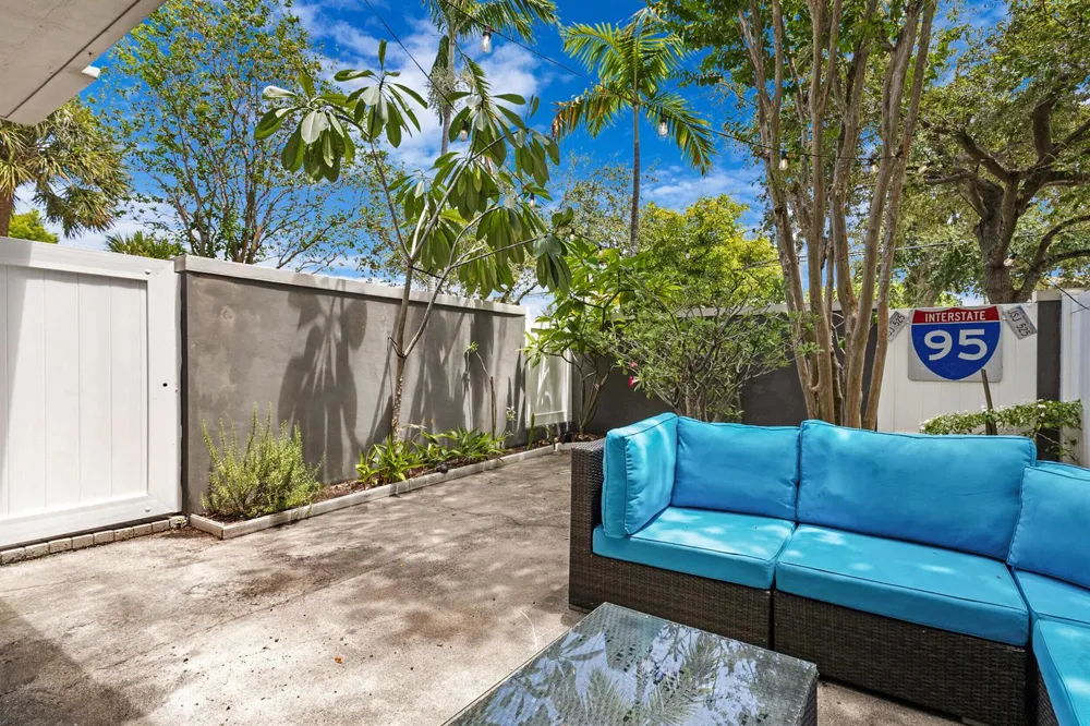 711 SE 16th Court Fort Lauderdale, FL 33316