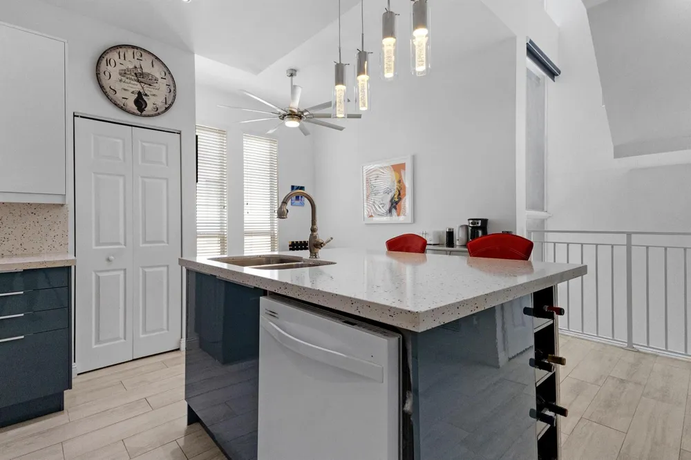 711 SE 16th Court Fort Lauderdale, FL 33316