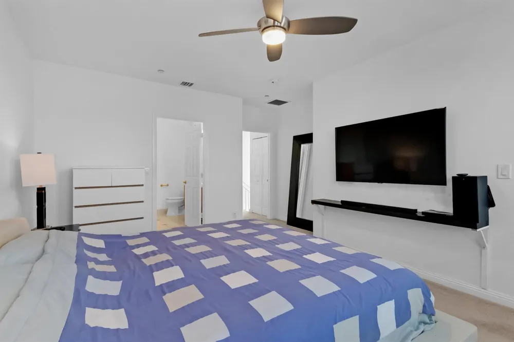 711 SE 16th Court Fort Lauderdale, FL 33316