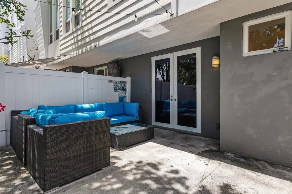 711 SE 16th Court Fort Lauderdale, FL 33316