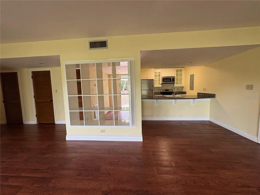 193 PALM VIEW COURT #3453/4 Haines City, FL 33844