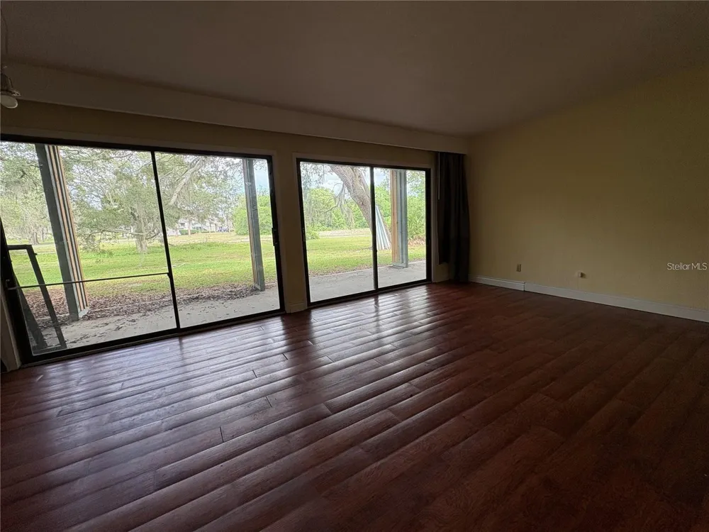 193 PALM VIEW COURT #3453/4 Haines City, FL 33844