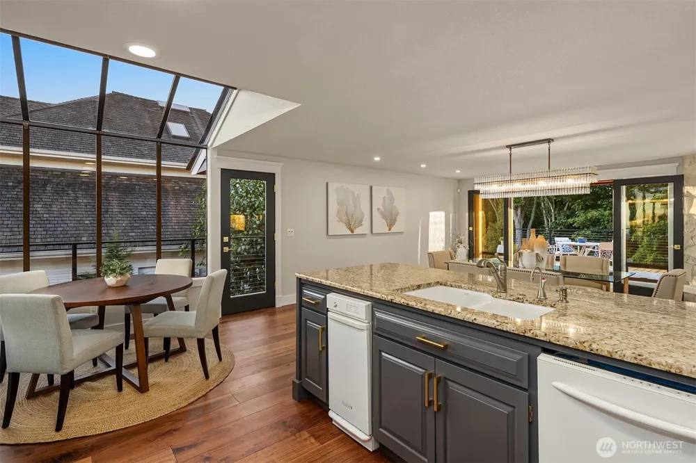 6613 136th Place SW Edmonds, WA 98026