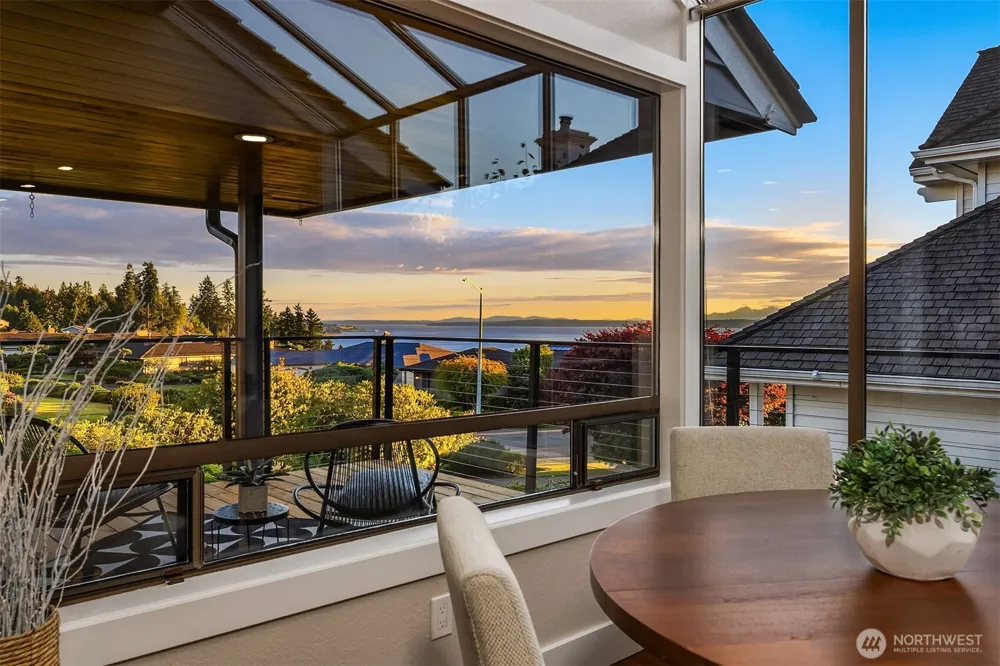 6613 136th Place SW Edmonds, WA 98026