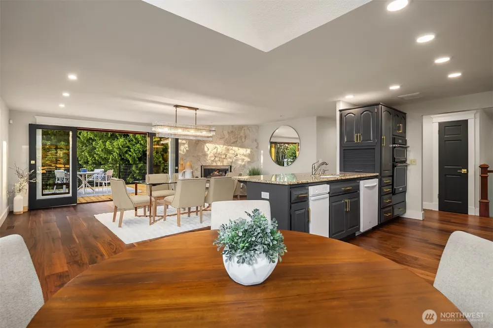 6613 136th Place SW Edmonds, WA 98026