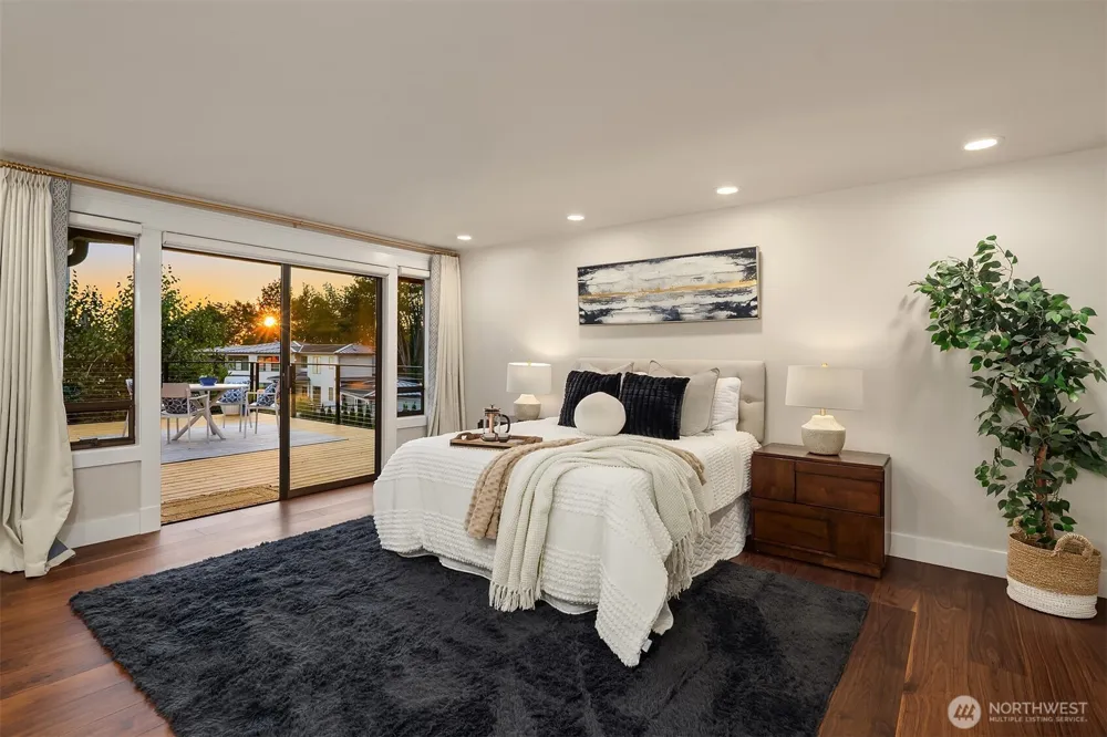6613 136th Place SW Edmonds, WA 98026