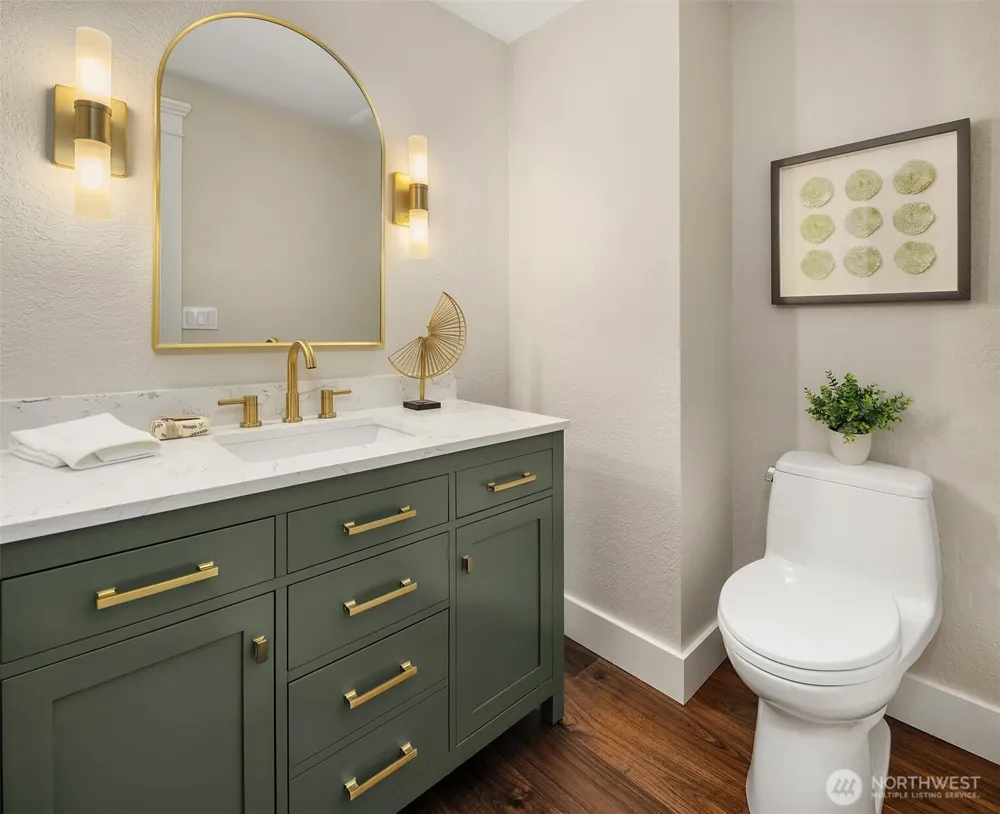 6613 136th Place SW Edmonds, WA 98026
