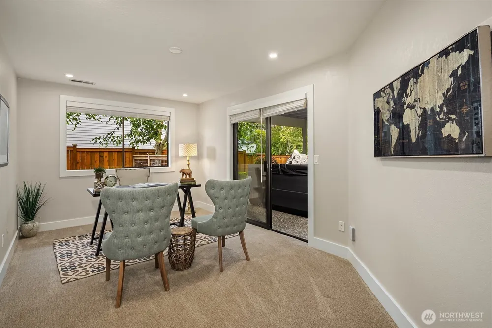 6613 136th Place SW Edmonds, WA 98026