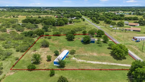 8726 County Road 2580