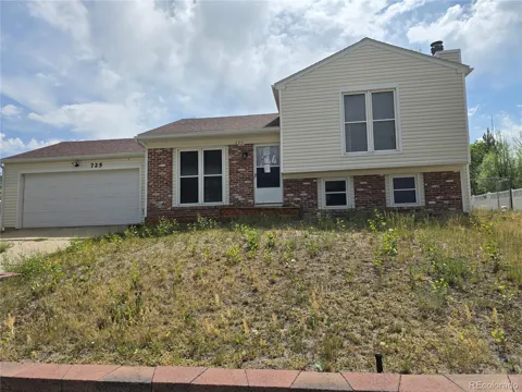 725 Exmoor Road