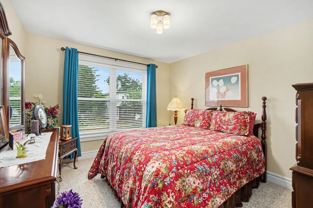 223 Prospect Street Spring Lake, MI 49456