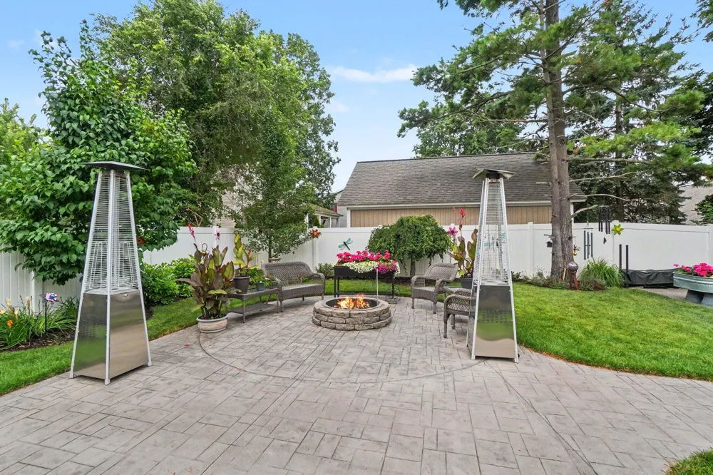 223 Prospect Street Spring Lake, MI 49456