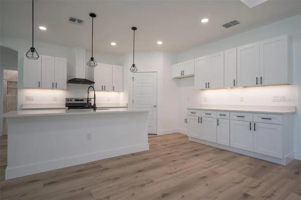 832 NW 5TH STREET Micanopy, FL 32667