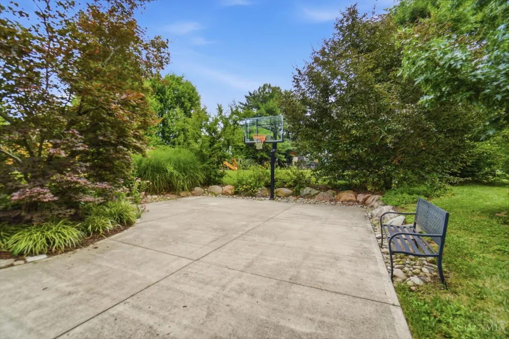2248 Harlan Road Clearcreek, OH 45068