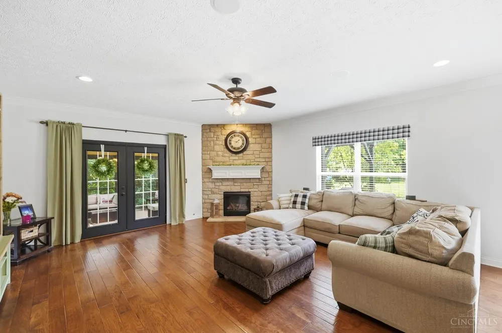 2248 Harlan Road Clearcreek, OH 45068