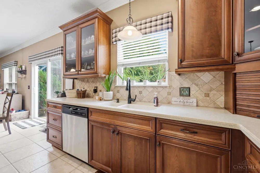 2248 Harlan Road Clearcreek, OH 45068