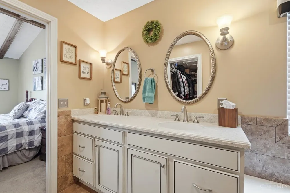 2248 Harlan Road Clearcreek, OH 45068