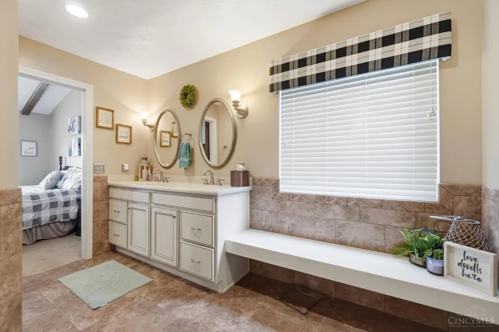 2248 Harlan Road Clearcreek, OH 45068