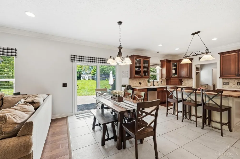2248 Harlan Road Clearcreek, OH 45068